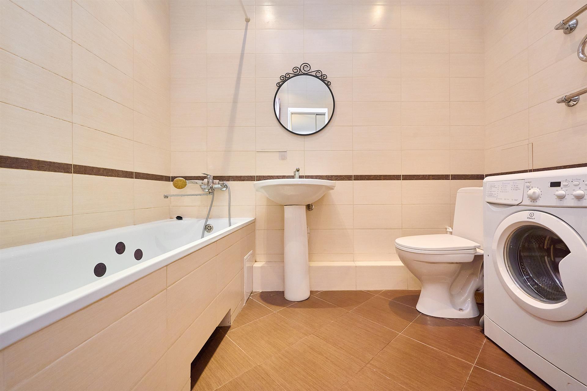 Фото №11: 2-комнатная квартира 45 м² - Краснодар, Западный внутригородской округ, мкр. Юбилейный, б-р Платановый, 4