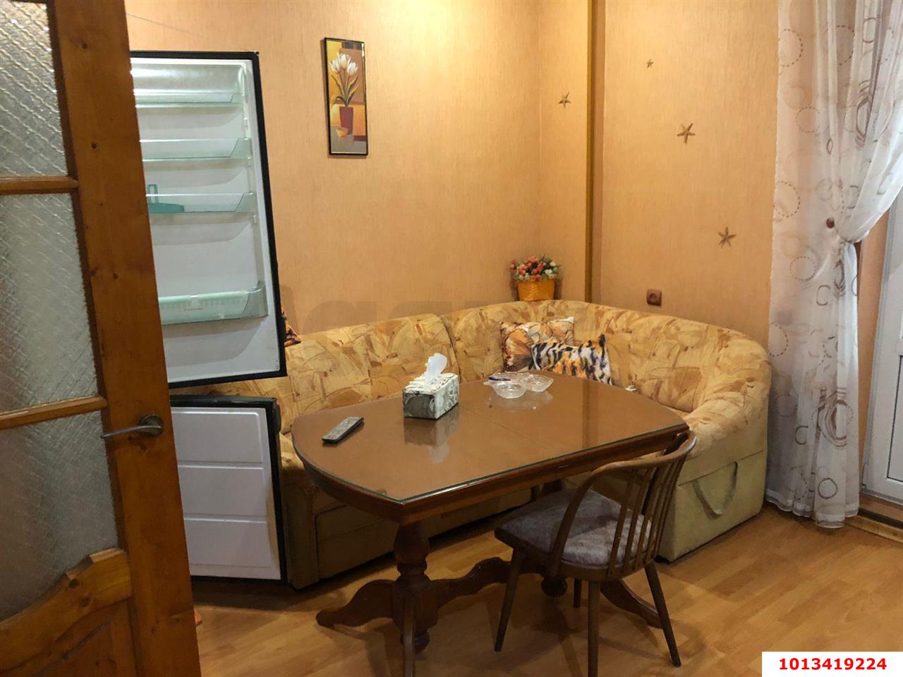 Фото №1: 3-комнатная квартира 81 м² - Туапсе, ул. Карла Маркса, 18