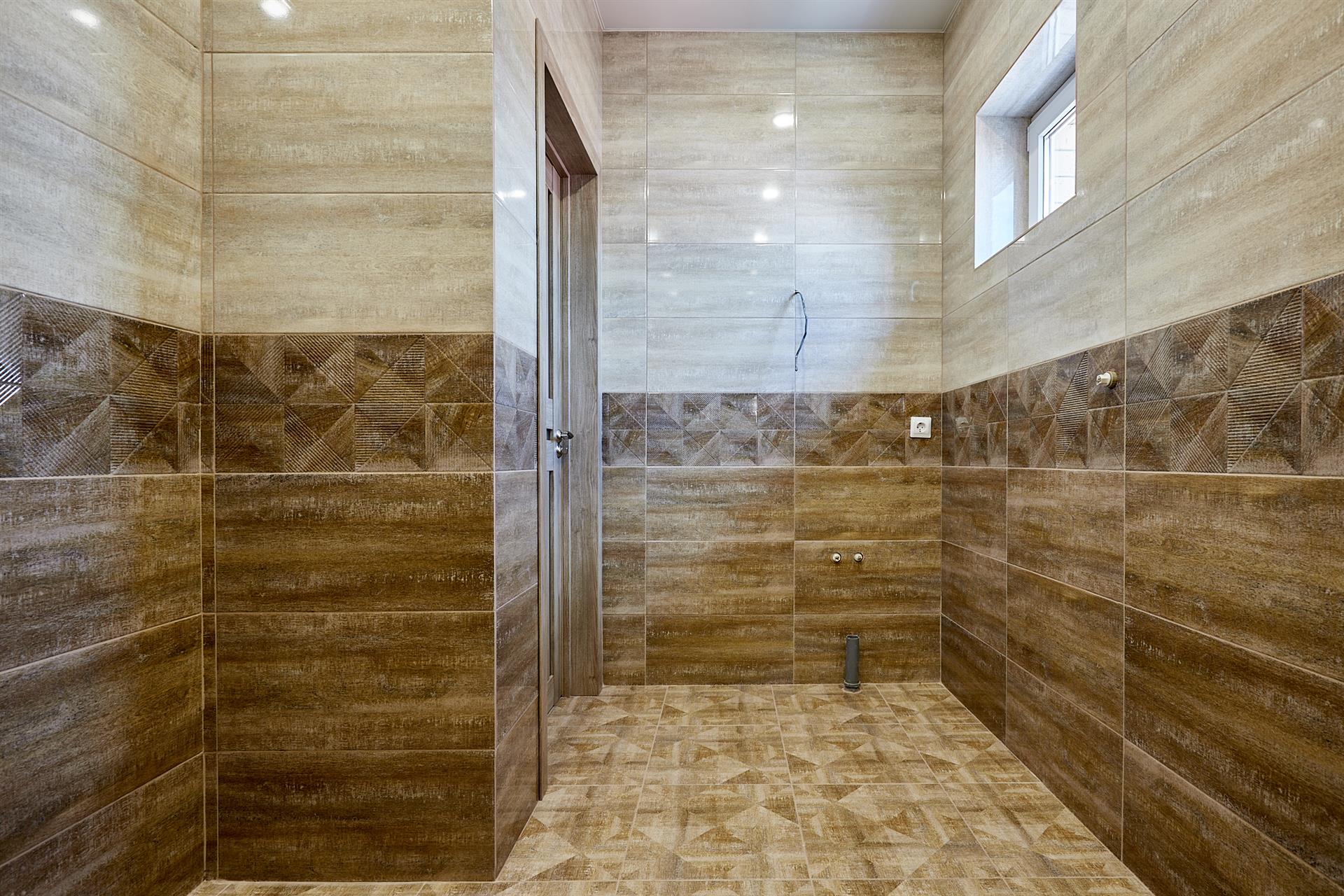 Фото №9: Дом 189 м² + 4 сот. - Южный, п. коттеджный  Южная столица, пер. Крымский