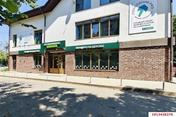 Фото №1: Торговое помещение 100 м² - Краснодар, мкр. Черёмушки, ул. Димитрова, 127/1