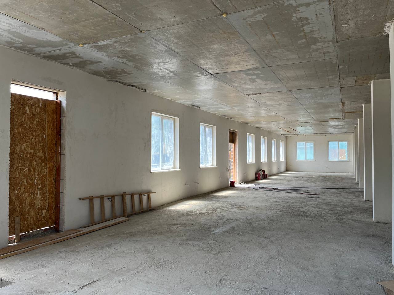 Фото №3: Коммерция 752 м² - Краснодар, Центральный внутригородской округ, мкр. 40 лет Победы, ул. Колхозная, 53/1