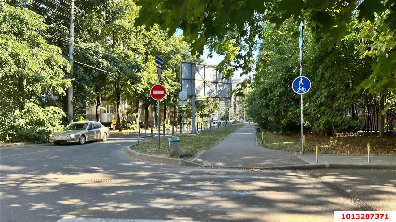 Фото №1: 3-комнатная квартира 80 м² - Краснодар, Гидростроителей, ул. Трудовой Славы, 17