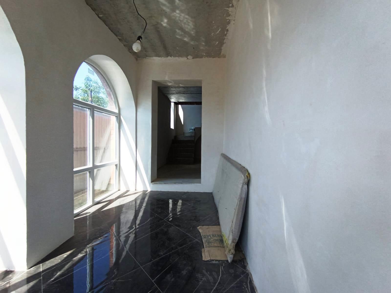 Фото №2: Дом 216 м² + 3.6 сот. - Старокорсунская, мкр. Карасунский внутригородской округ, ул. Чонгарская, 23