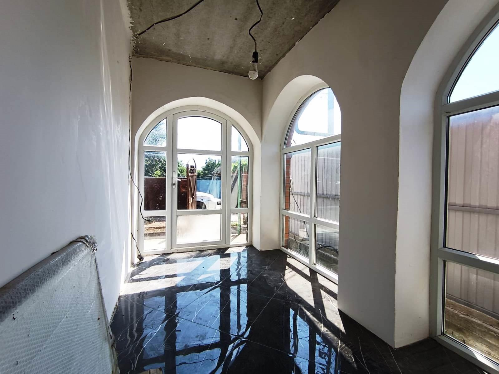 Фото №1: Дом 216 м² + 3.6 сот. - Старокорсунская, мкр. Карасунский внутригородской округ, ул. Чонгарская, 23