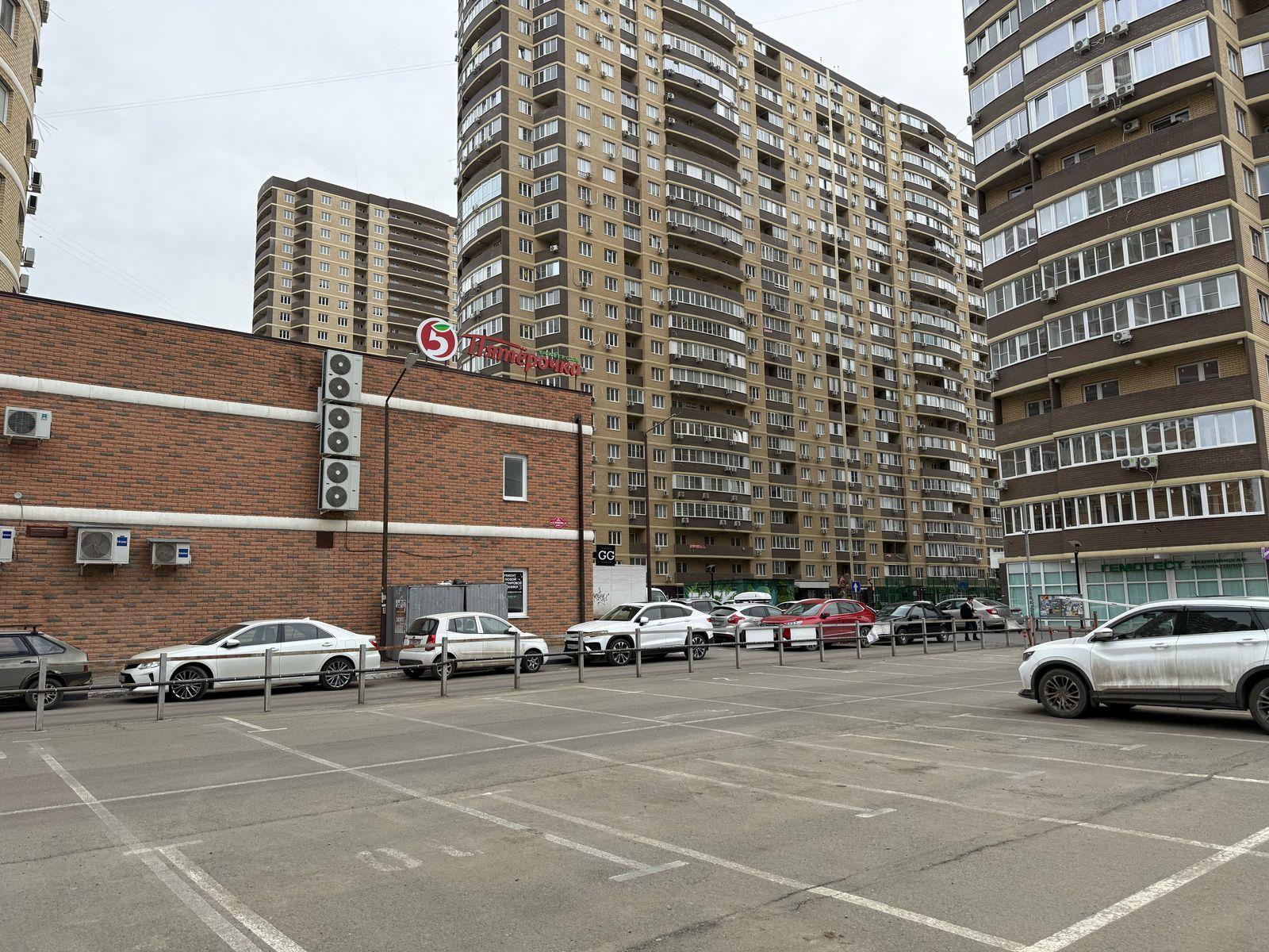 Фото №10: Коммерция 39 м² - Краснодар, Прикубанский внутригородской округ, имени Петра Метальникова, Завод Радиоизмерительных Приборов, мкр. жилой комплекс Лучший, ул. Петра Метальникова, 36