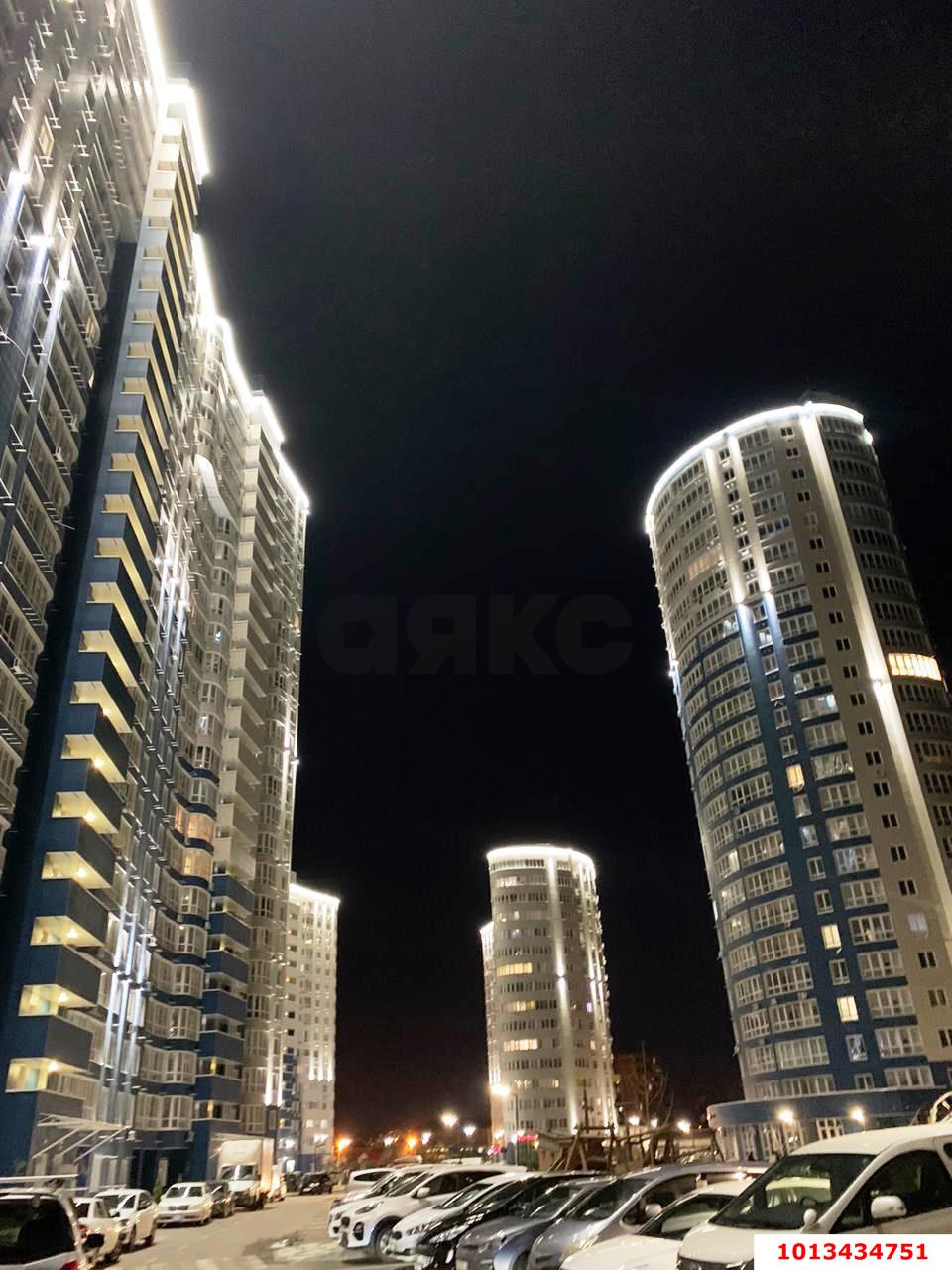 Фото №1: 1-комнатная квартира 40 м² - Краснодар, жилой комплекс Фонтаны, ул. Воронежская, 47/14