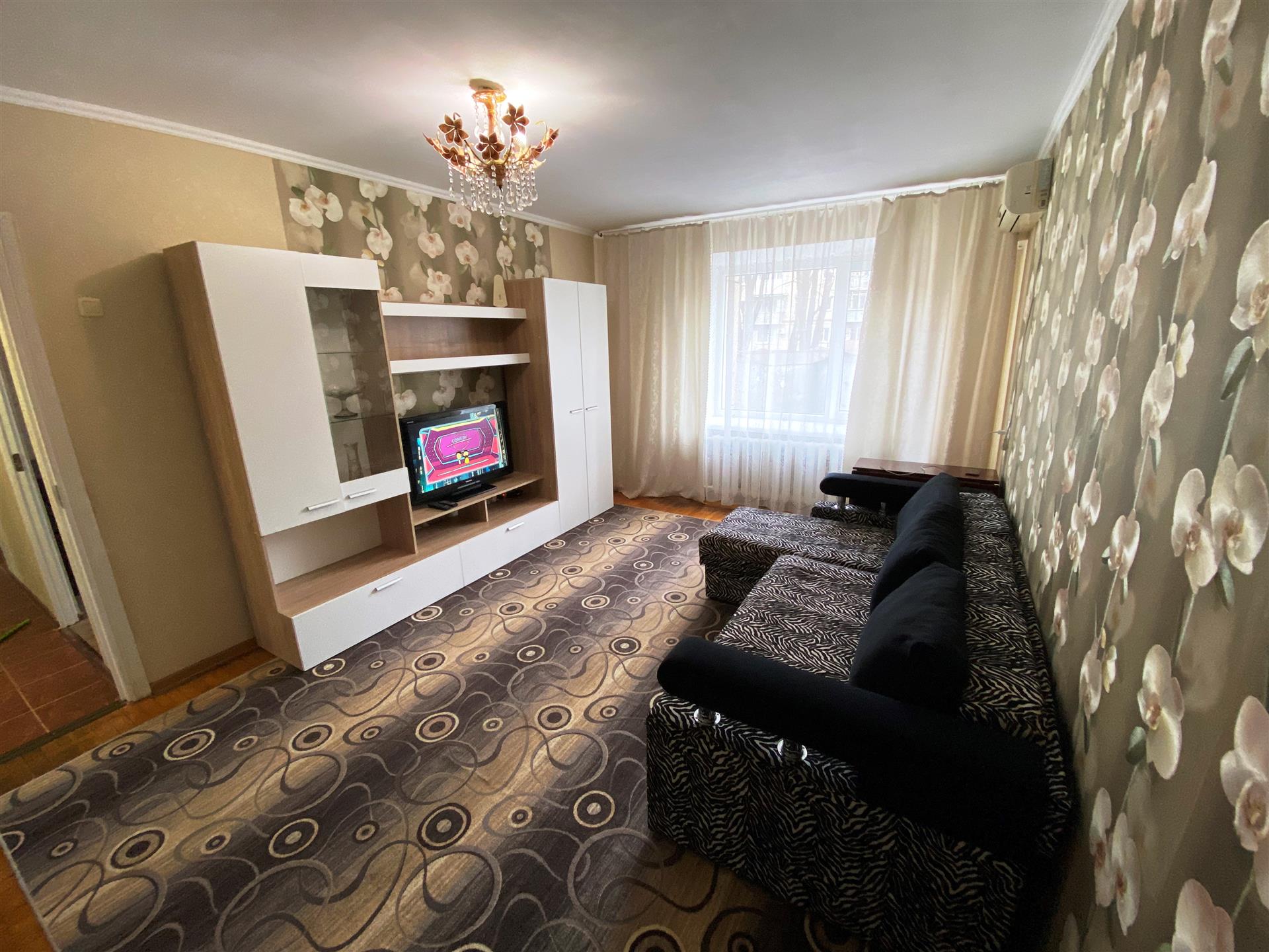 Фото №1: 2-комнатная квартира 52 м² - Краснодар, Центральный внутригородской округ, Западный внутригородской округ, мкр. Центральный, ул. Одесская, 31