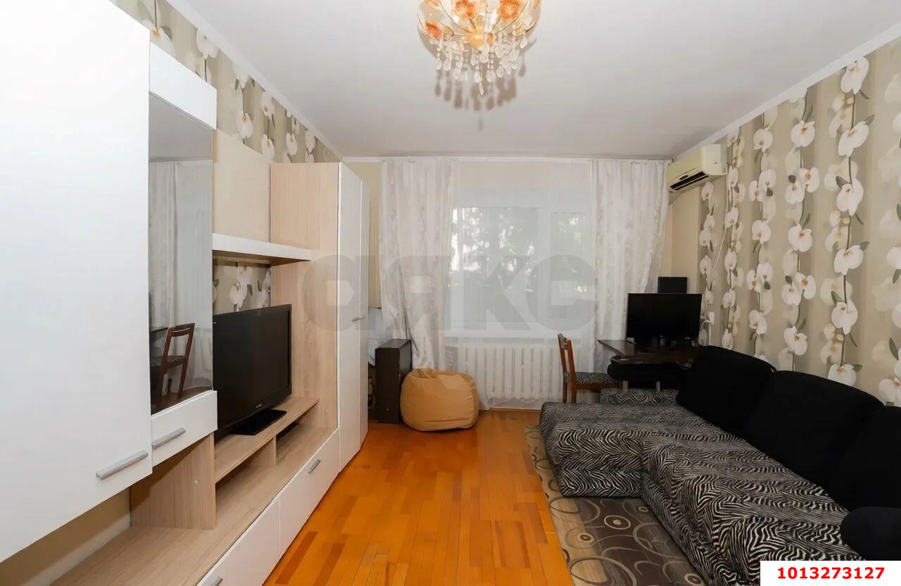 Фото №2: 2-комнатная квартира <span class="whitespace-nowrap">52 м²</span>, <span class="whitespace-nowrap">1/12 эт.</span> - Краснодар, мкр. Западный внутригородской округ, ул. Одесская, 31