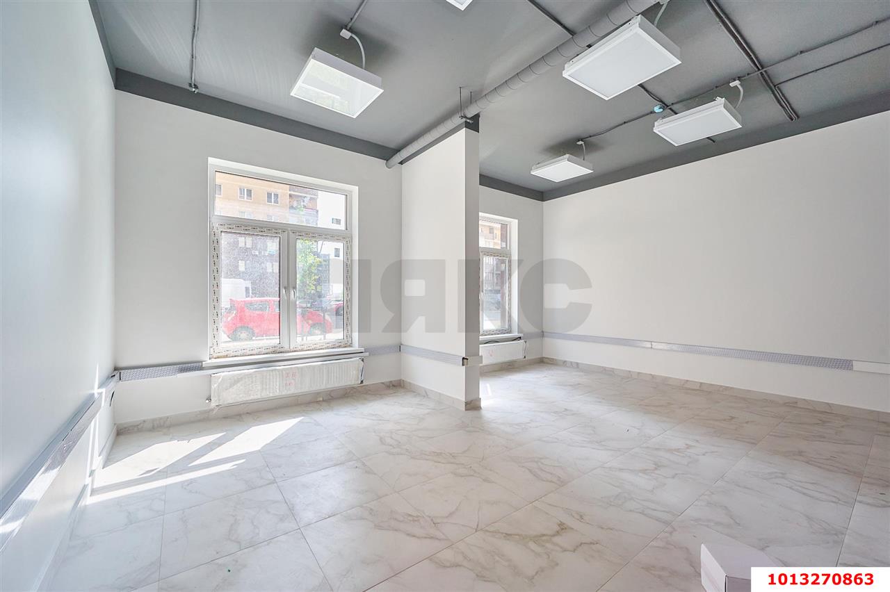 Фото №10: Торговое помещение 50 м² - Краснодар, жилой комплекс Ракурс, ул. имени Героя Ростовского, 8к3