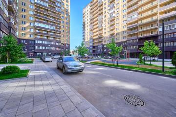 Фото №3: Коммерция 49 м² - Краснодар, мкр. жилой комплекс Ракурс, ул. имени Героя Ростовского, 8к3