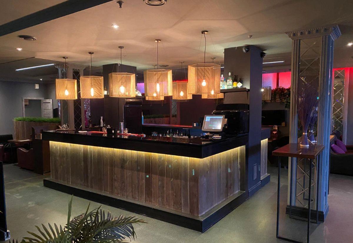 Фото №1: Коммерция 210 м² - Краснодар, мкр. Западный внутригородской округ, ул. Красных Партизан, 218