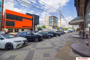 Фото №3: Торговое помещение 211 м² - Краснодар, мкр. Западный внутригородской округ, ул. Красных Партизан, 218