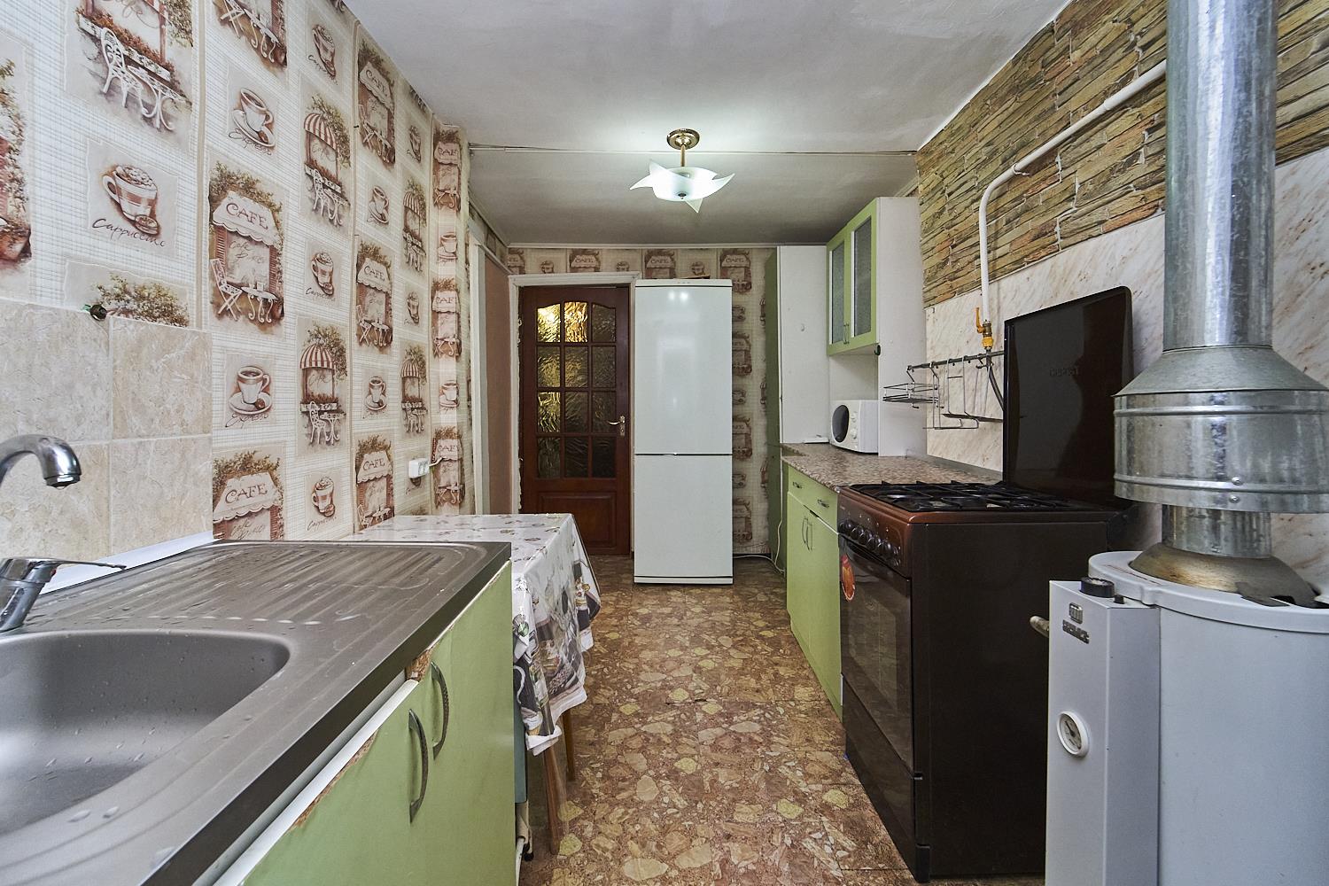 Фото №7: Часть дома 34 м² + 4.49 сот. - Краснодар, Покровка, Центральный внутригородской округ, мкр. Центральный, ул. Кутузова, 46