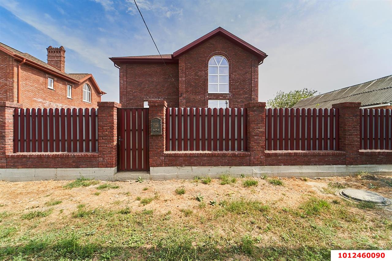 Фото №1: Дом 150 м² + 5 сот. - Старокорсунская, мкр. Карасунский внутригородской округ, ул. Интернациональная, 10