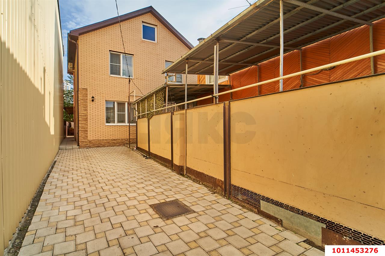 Фото №1: Дом 113 м² + 2 сот. - Краснодар, Западный внутригородской округ, мкр. Кожзавод, ул. Труда, 33