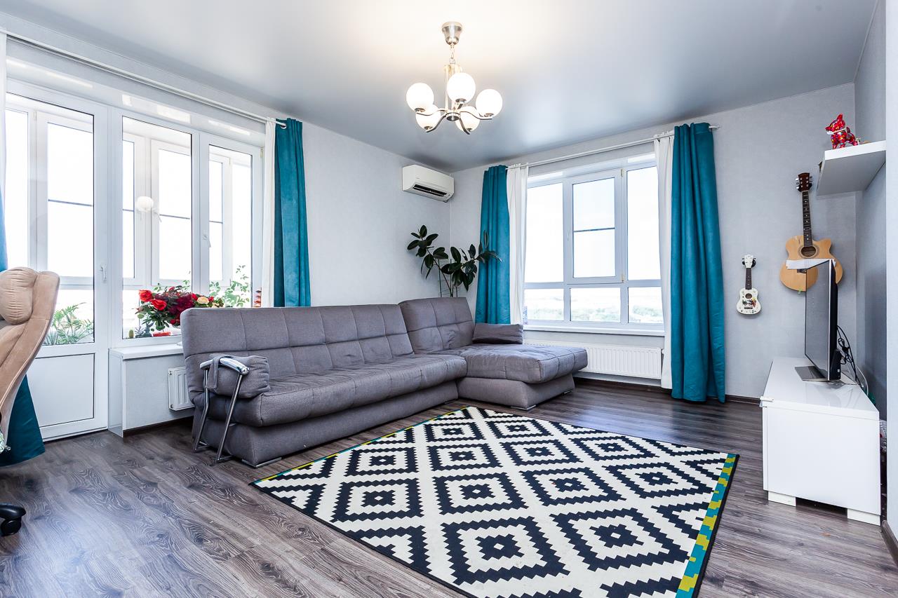 Фото №1: 3-комнатная квартира 97 м² - Краснодар, Пашковский, Карасунский внутригородской округ, мкр. жилой комплекс Империал, ул. Леонида Лаврова, 8к5