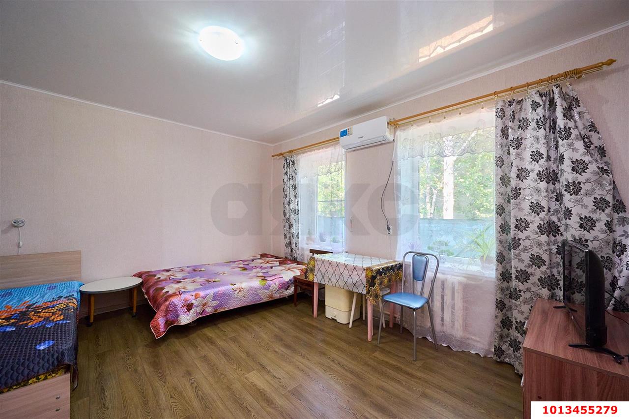 Фото №9: Часть дома 31 м² + 1 сот. - Краснодар, Центральный внутригородской округ, мкр. Дубинка, ул. Шевченко, 69