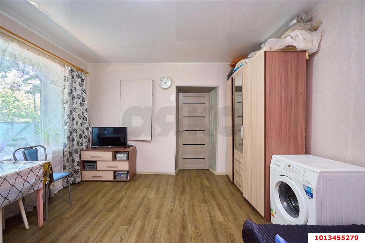 Фото №8: Часть дома 31 м² + 1 сот. - Краснодар, Центральный внутригородской округ, мкр. Дубинка, ул. Шевченко, 69