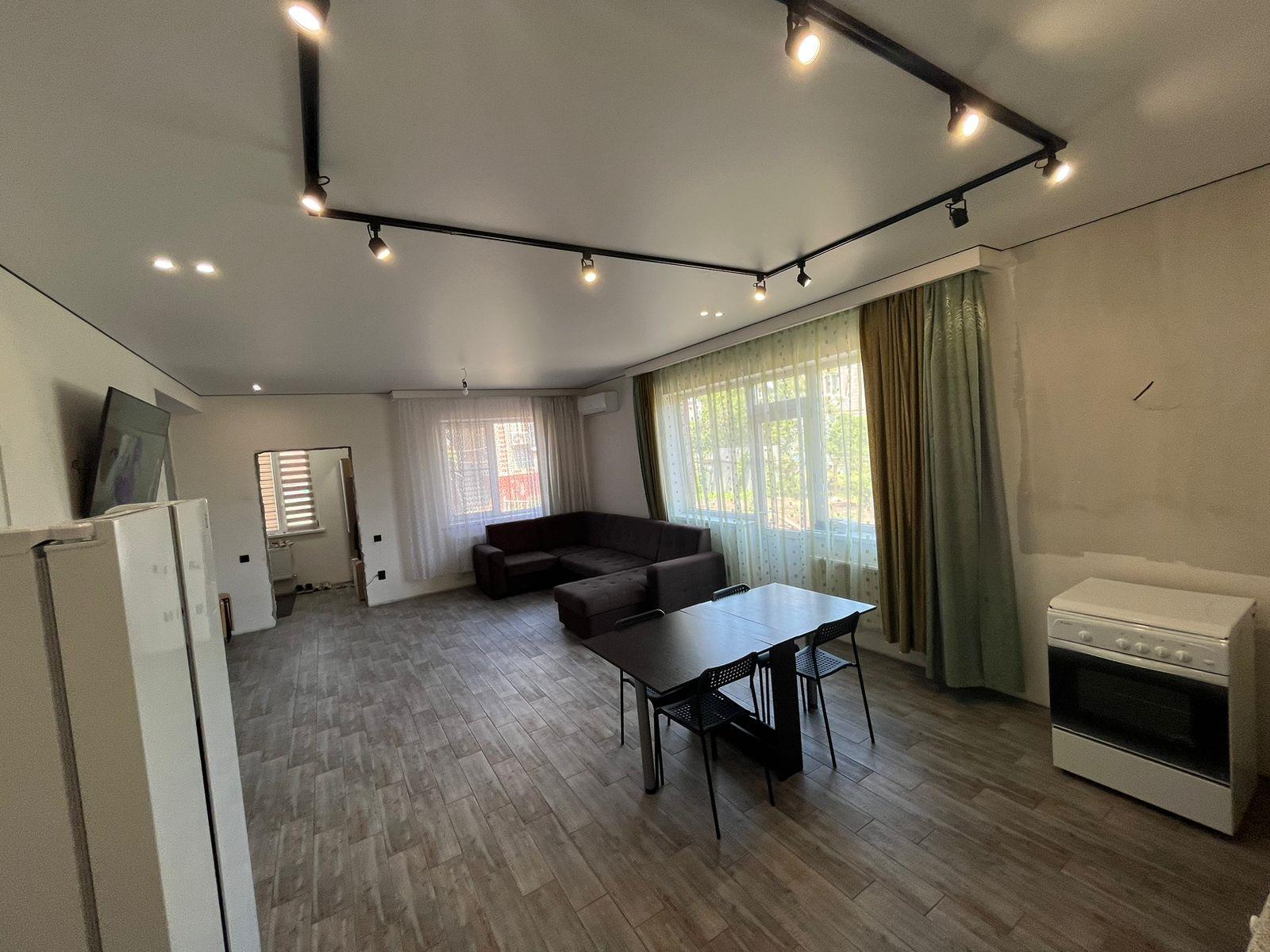 Фото №1: Дом 129 м² + 4.2 сот. - Яблоновский, ул. Ленинградская, 21