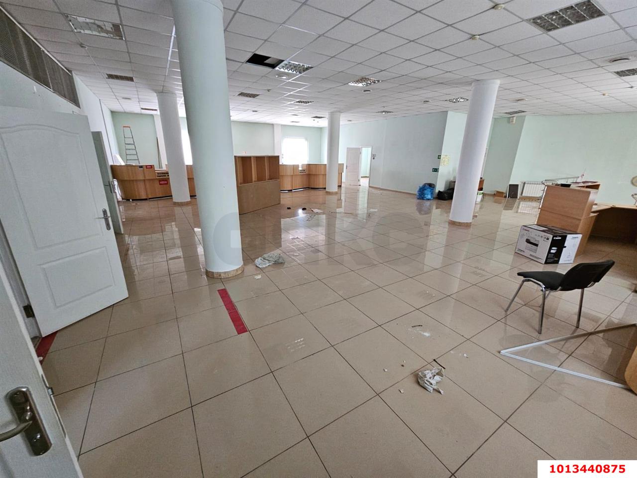 Фото №2: Торговое помещение 328 м² - Приморско-Ахтарск, ул. 50 лет Октября, 94