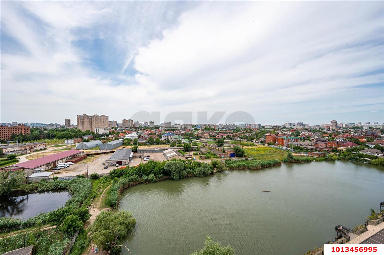 Фото №1: 1-комнатная квартира 42 м² - Краснодар, жилой комплекс Версаль, ул. Черниговская, 1