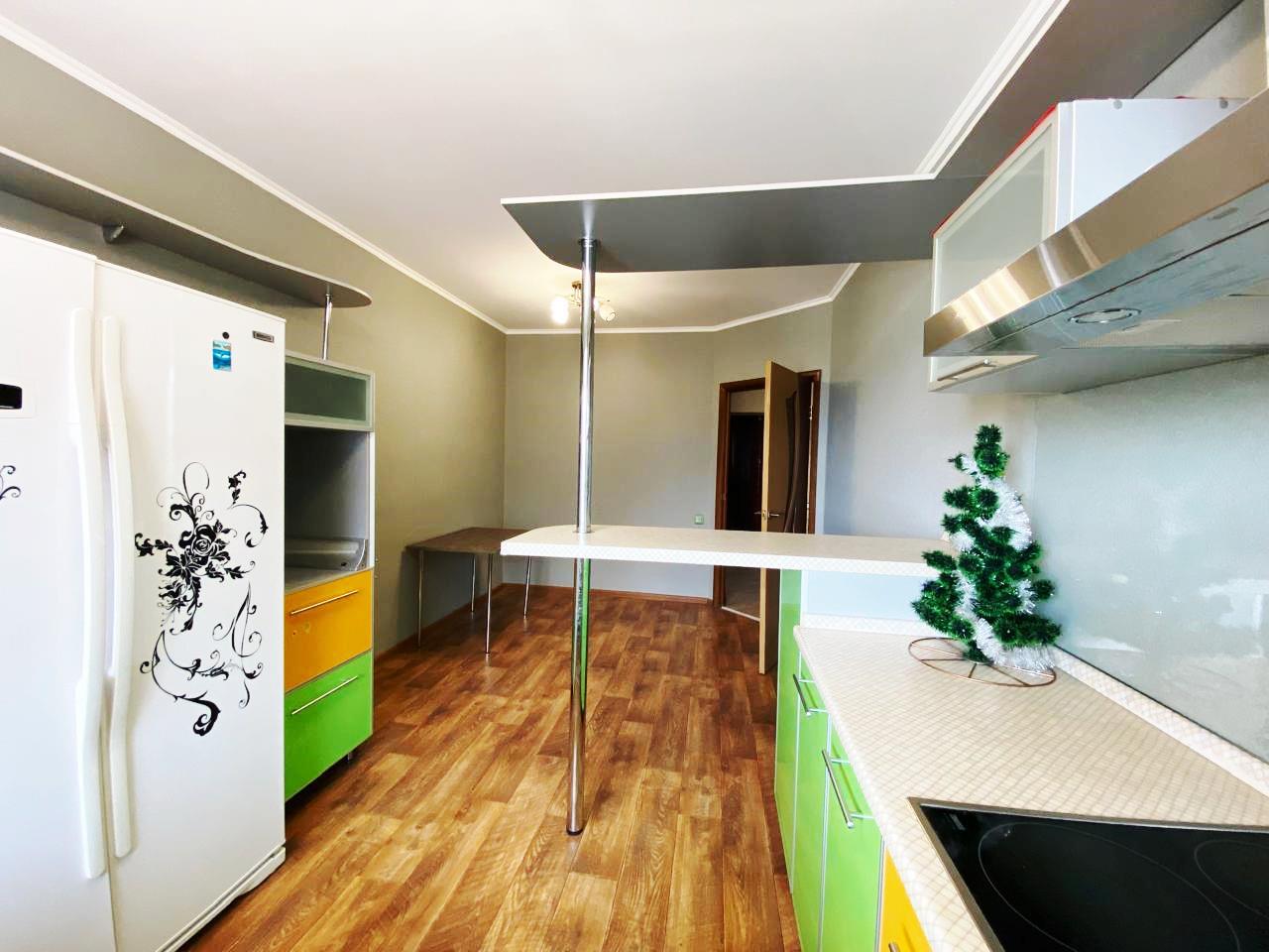 Фото №5: 2-комнатная квартира 80 м² - Краснодар, Прикубанский внутригородской округ, Калинино, мкр. Краевая Клиническая Больница, ул. Шпака, 28