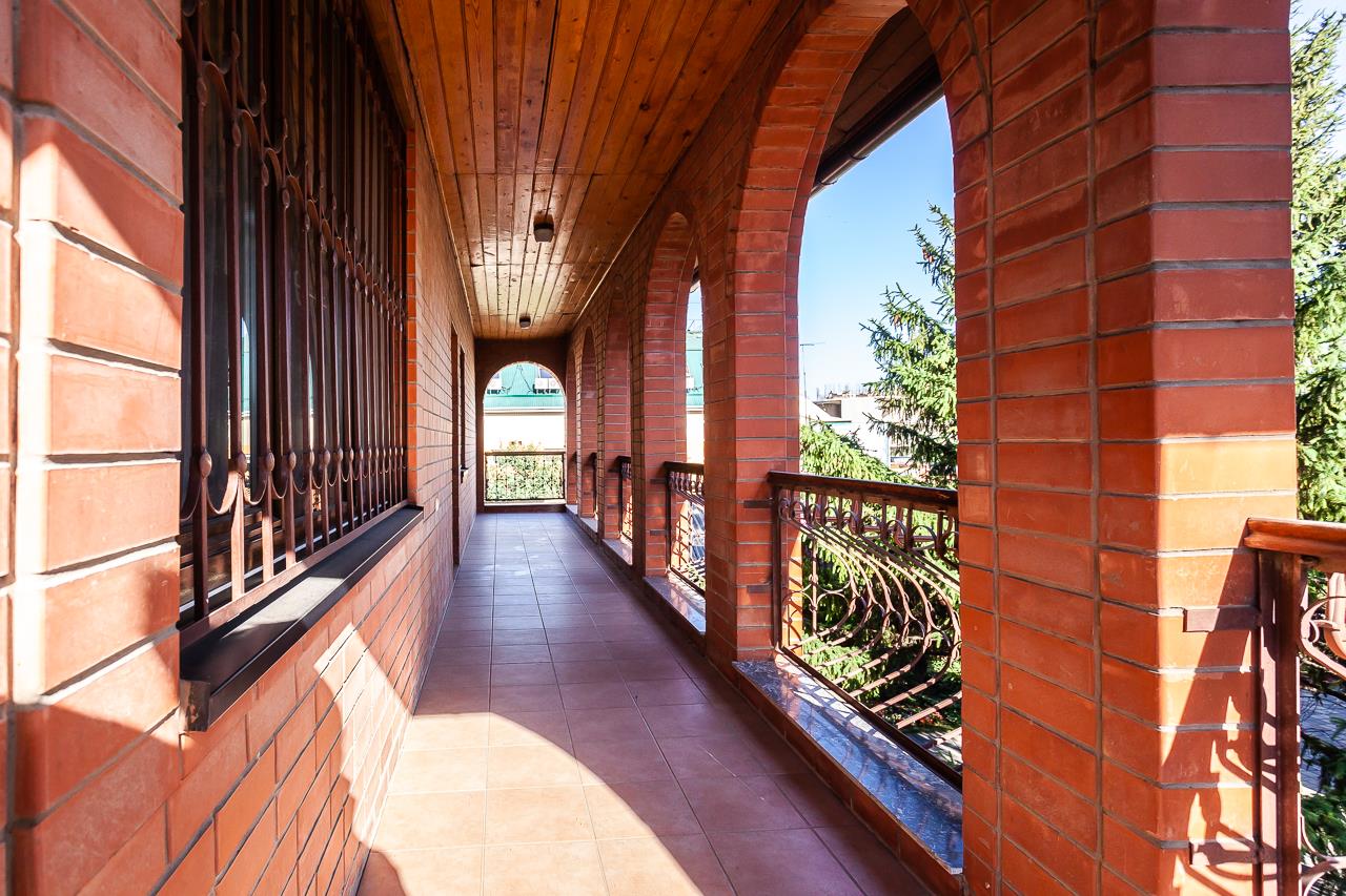 Фото №11: Дом 322 м² + 5.99 сот. - Краснодар, Центральный внутригородской округ, мкр. Табачная Фабрика, ул. Ипподромная, 9