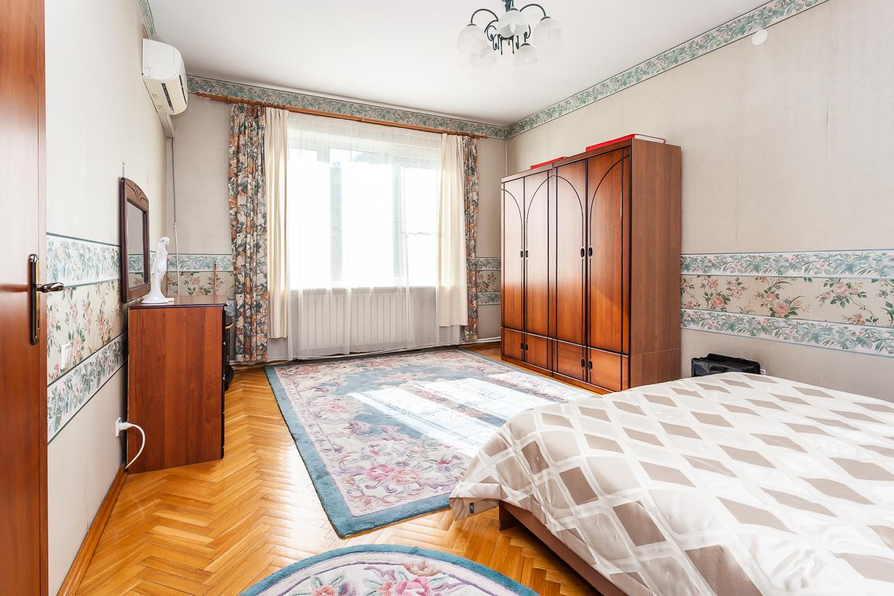 Фото №6: Дом 322 м² + 5.99 сот. - Краснодар, Центральный внутригородской округ, мкр. Табачная Фабрика, ул. Ипподромная, 9