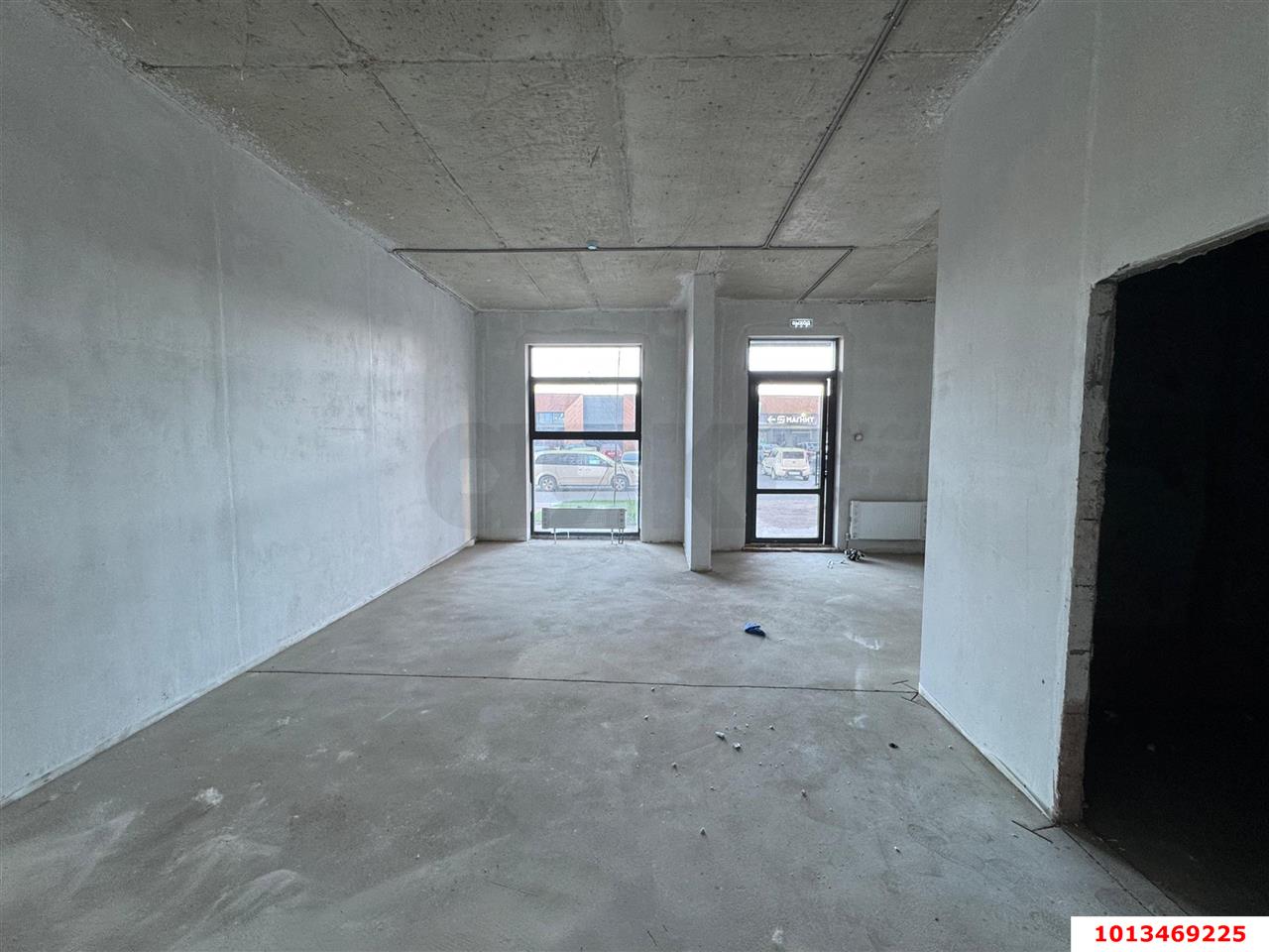 Фото №6: Торговое помещение <span class="whitespace-nowrap">50 м²</span>, <span class="whitespace-nowrap">1/19 эт.</span> - Краснодар, Прикубанский внутригородской округ, имени Петра Метальникова, мкр. ЖК Лучший, ул. Ростовское шоссе, 30/6к3