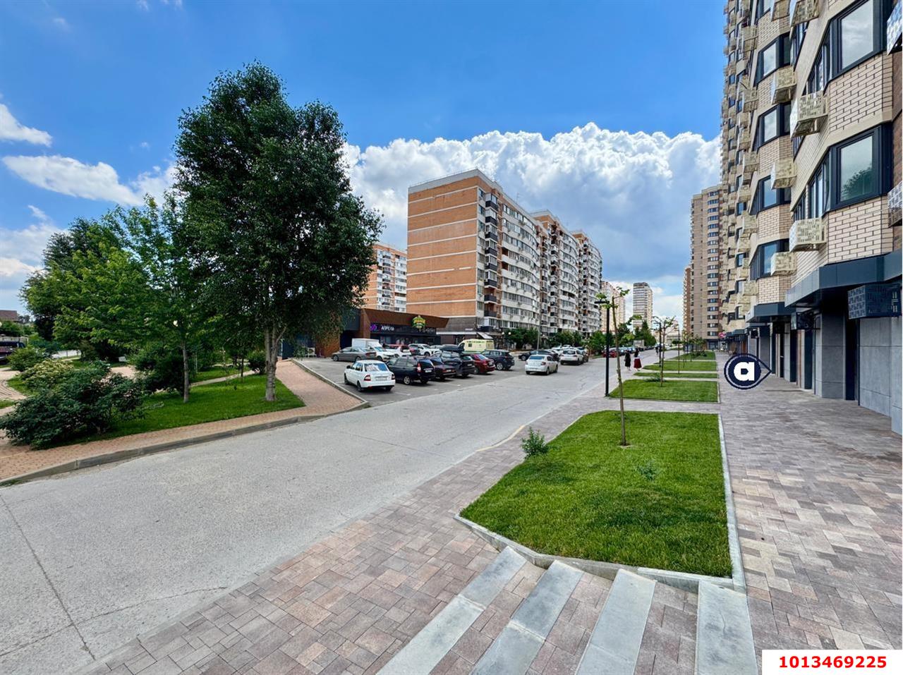Фото №10: Торговое помещение <span class="whitespace-nowrap">50 м²</span>, <span class="whitespace-nowrap">1/19 эт.</span> - Краснодар, Прикубанский внутригородской округ, имени Петра Метальникова, мкр. ЖК Лучший, ул. Ростовское шоссе, 30/6к3