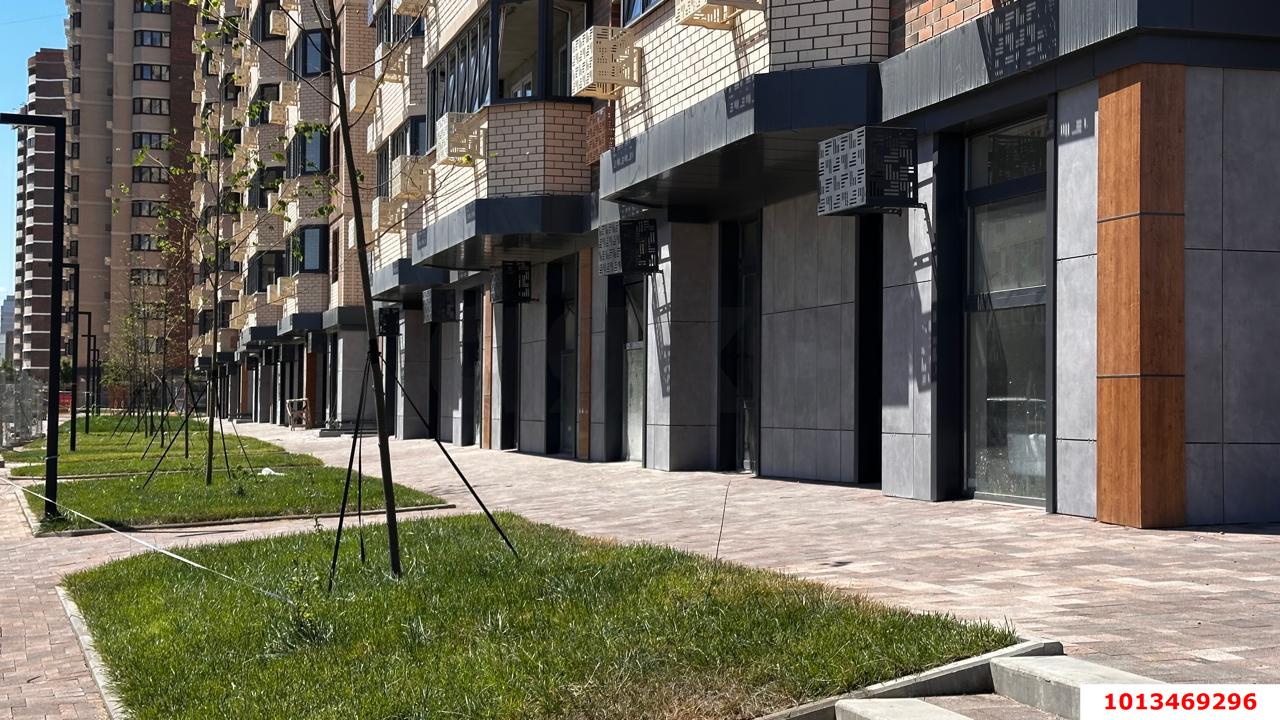 Фото №1: Торговое помещение 52 м² - Краснодар, жилой комплекс Лучший, 