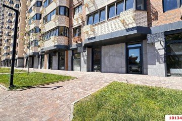 Фото №3: Торговое помещение 52 м² - Краснодар, мкр. жилой комплекс Лучший, 