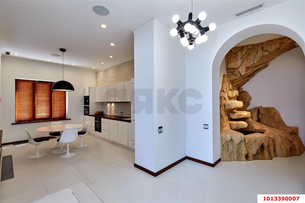 Фото №6: Пентхаус 256 м² - Краснодар, Центральный внутригородской округ, Западный внутригородской округ, мкр. Центральный, ул. Кубанская набережная, 31/1