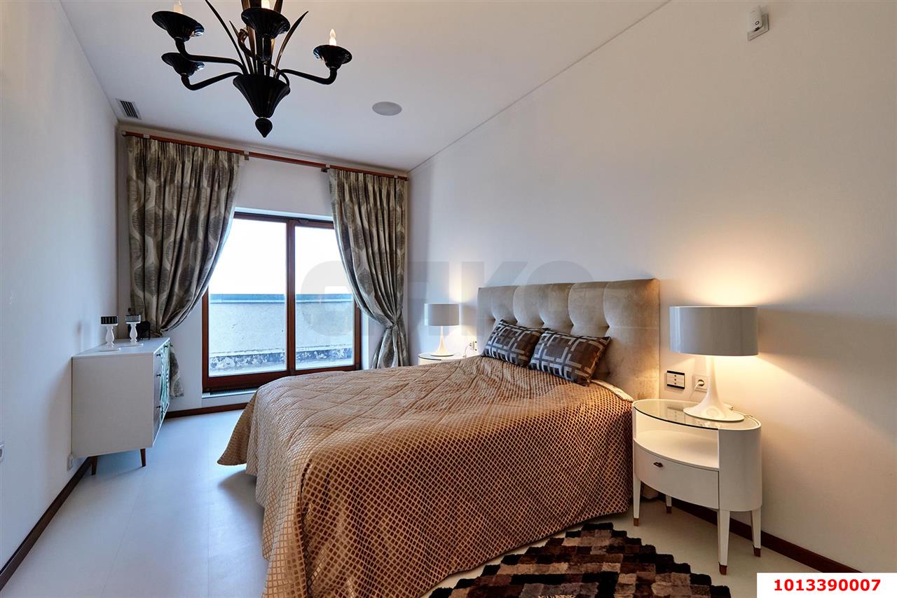 Фото №1: Пентхаус 256 м² - Краснодар, Центральный, ул. Кубанская набережная, 31/1