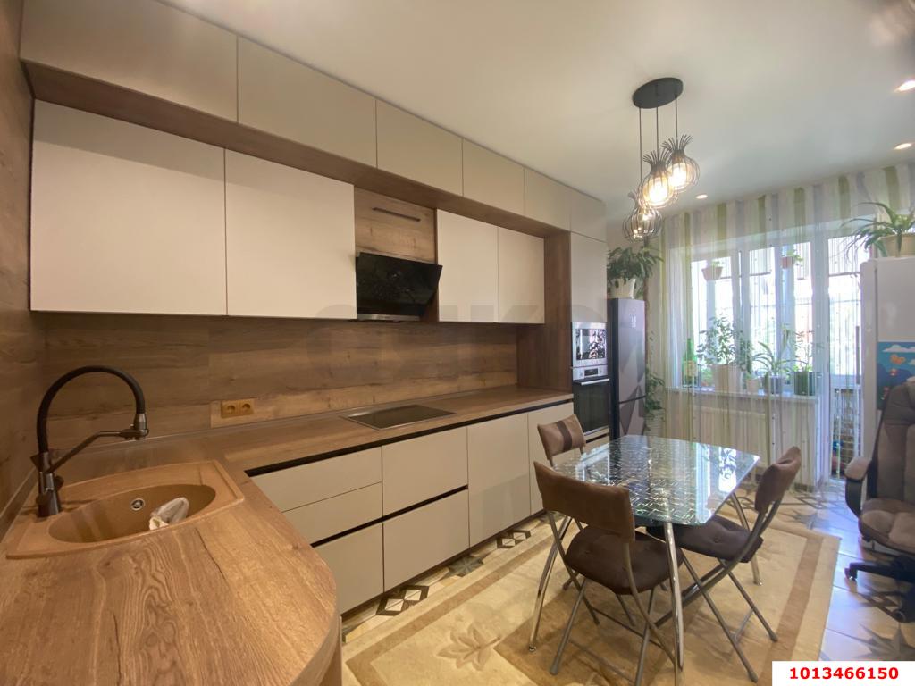 Фото №1: 2-комнатная квартира 66 м² - Краснодар, ЖК Британия, ул. Измаильская, 74к4