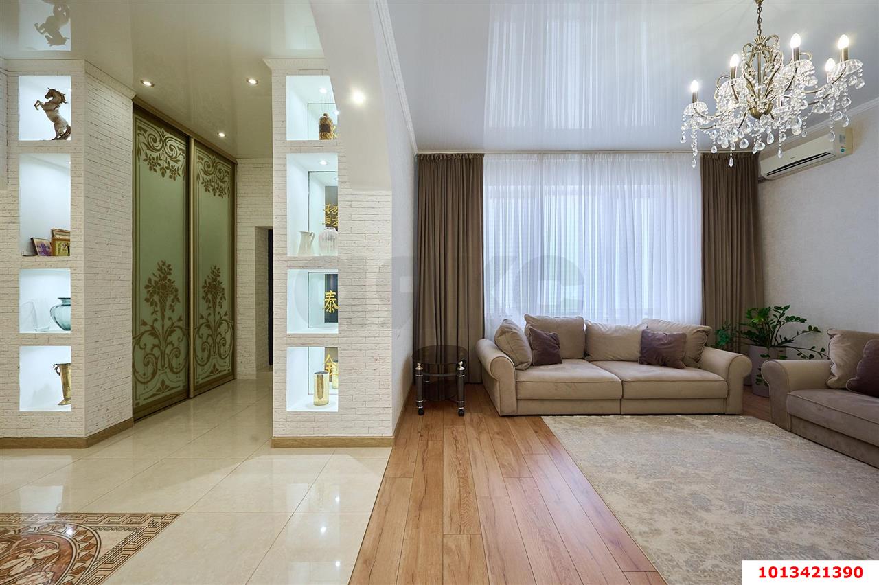 Фото №2: Дом 275 м² + 20.22 сот. - СНТ Радуга, Прикубанский внутригородской округ, ул. Озёрная