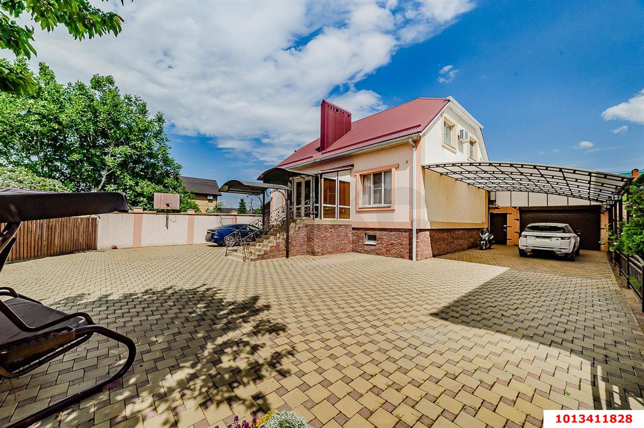 Фото №1: Дом 251 м² + 8.02 сот. - Краснодар, Сады Калинина, ул. Средняя, 37/1