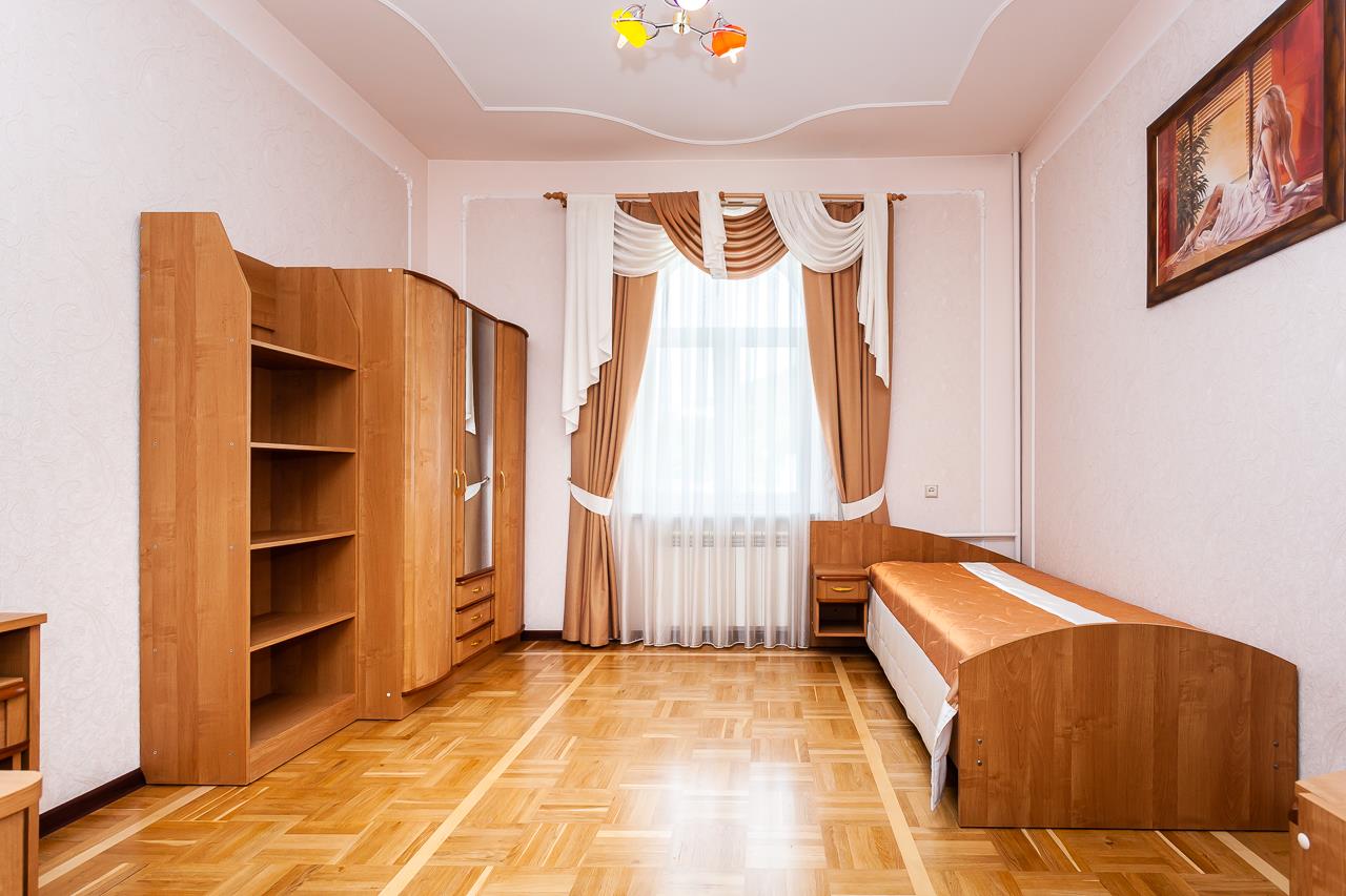 Фото №8: Дом 368 м² + 12.86 сот. - Кроянское, ул. Сочинское шоссе, 13