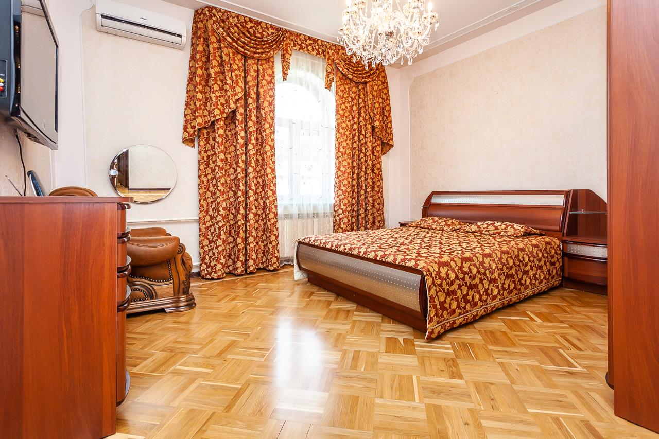 Фото №13: Дом 368 м² + 12.86 сот. - Кроянское, ул. Сочинское шоссе, 13