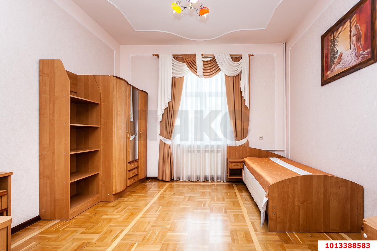 Фото №8: Дом 368 м² + 12.86 сот. - Кроянское, ул. Сочинское шоссе, 13