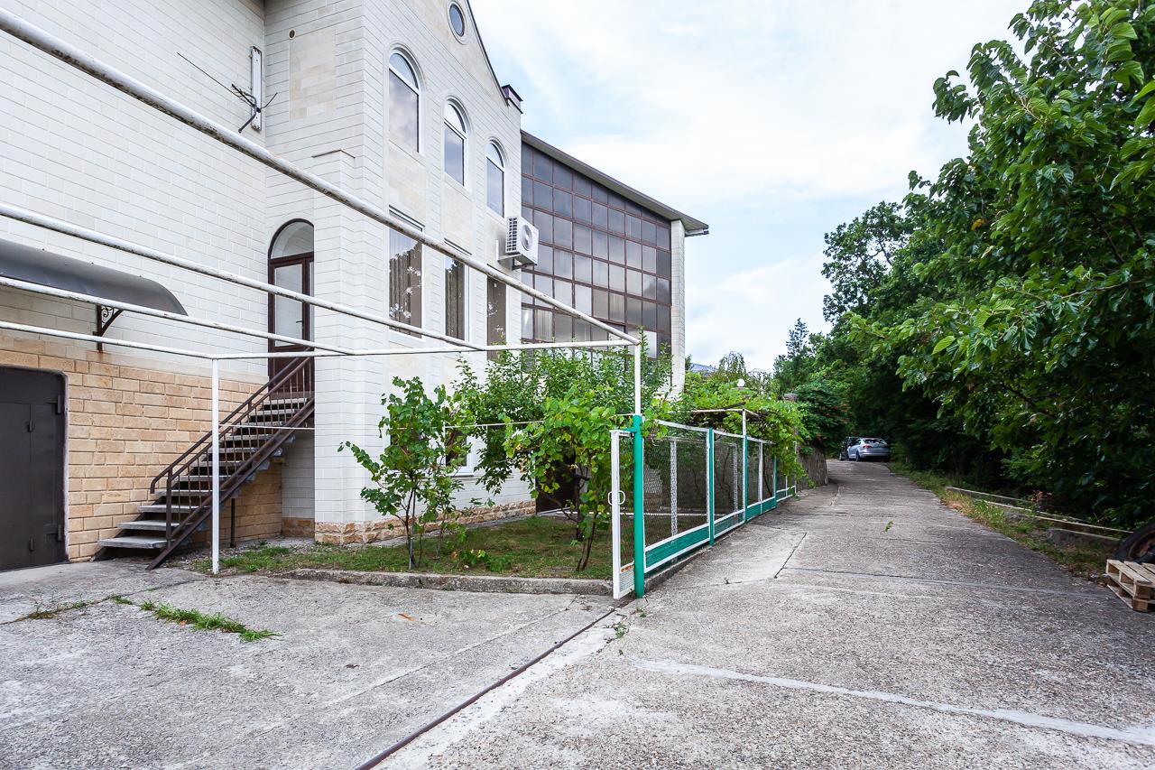 Фото №45: Дом 368 м² + 12.86 сот. - Кроянское, ул. Сочинское шоссе, 13