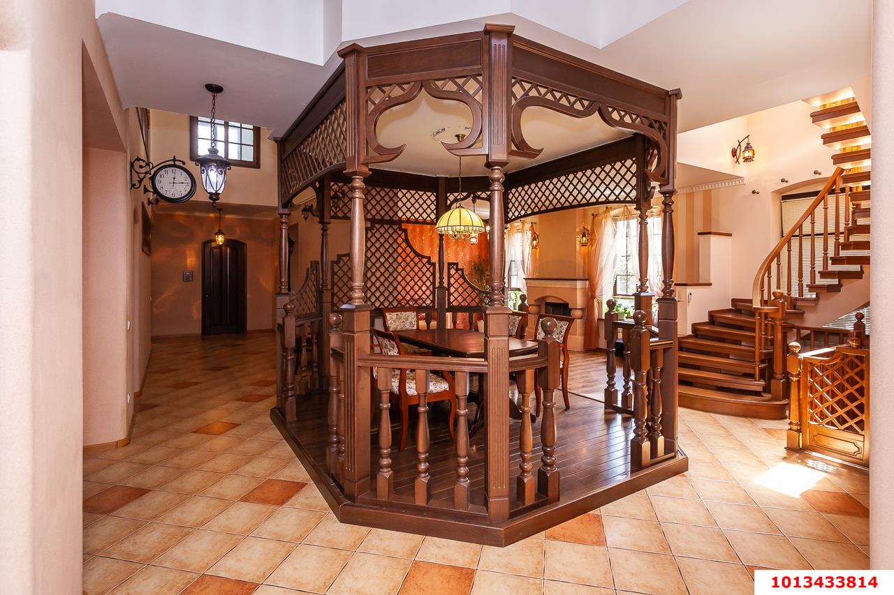 Фото №23: Дом 453 м² + 11.16 сот. - Краснодар, Прикубанский внутригородской округ, мкр. Северный, ул. Александра Берлизова, 38/1