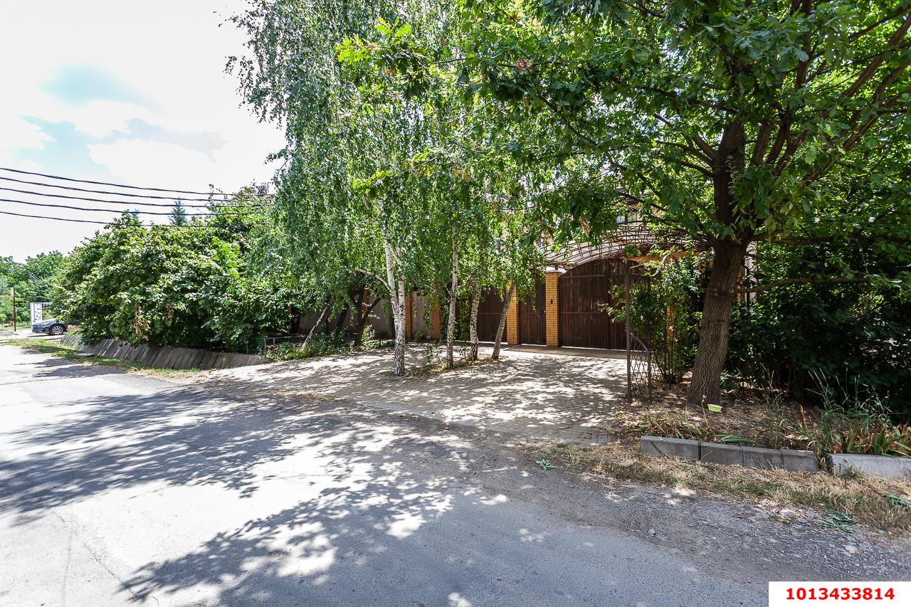 Фото №63: Дом 453 м² + 11.16 сот. - Краснодар, Прикубанский внутригородской округ, мкр. Северный, ул. Александра Берлизова, 38/1