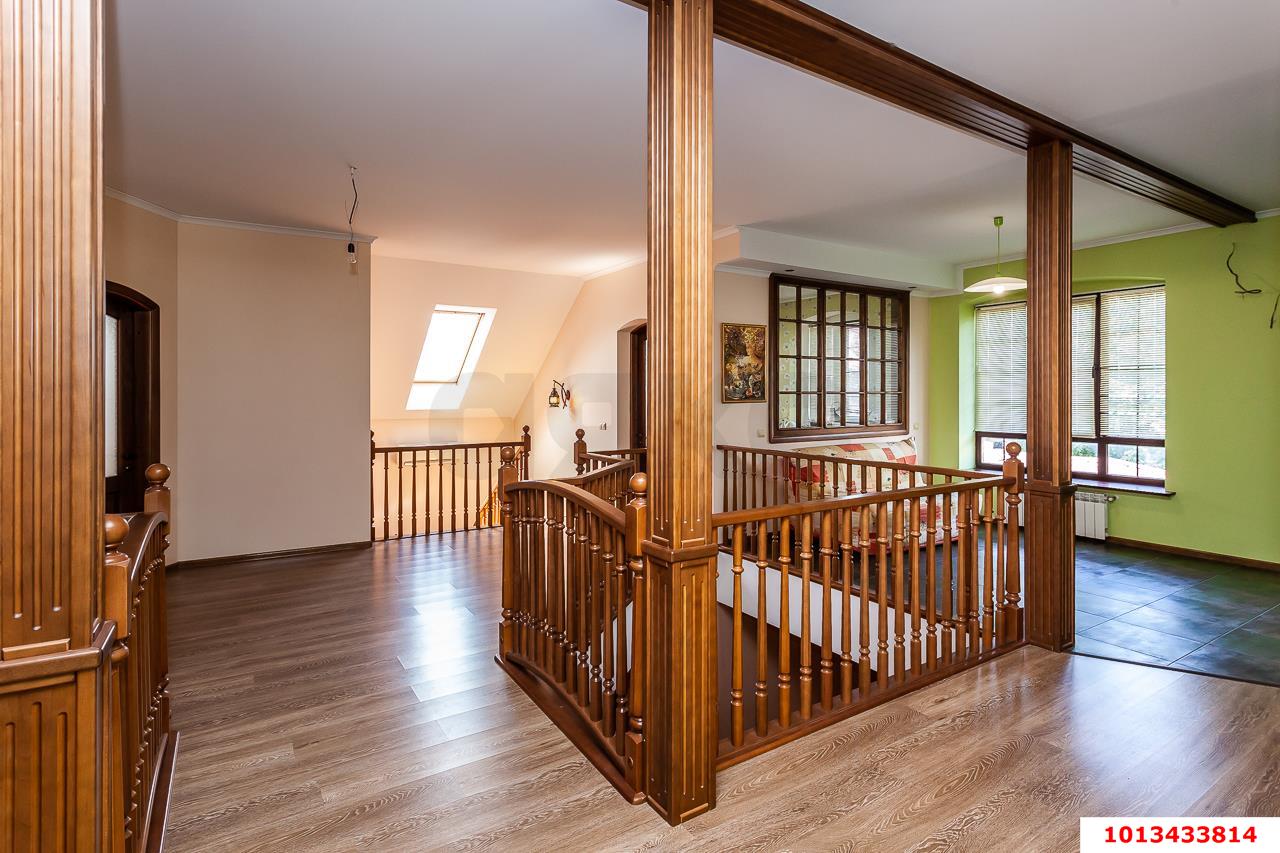 Фото №16: Дом 453 м² + 11.16 сот. - Краснодар, Прикубанский внутригородской округ, мкр. Северный, ул. Александра Берлизова, 38/1