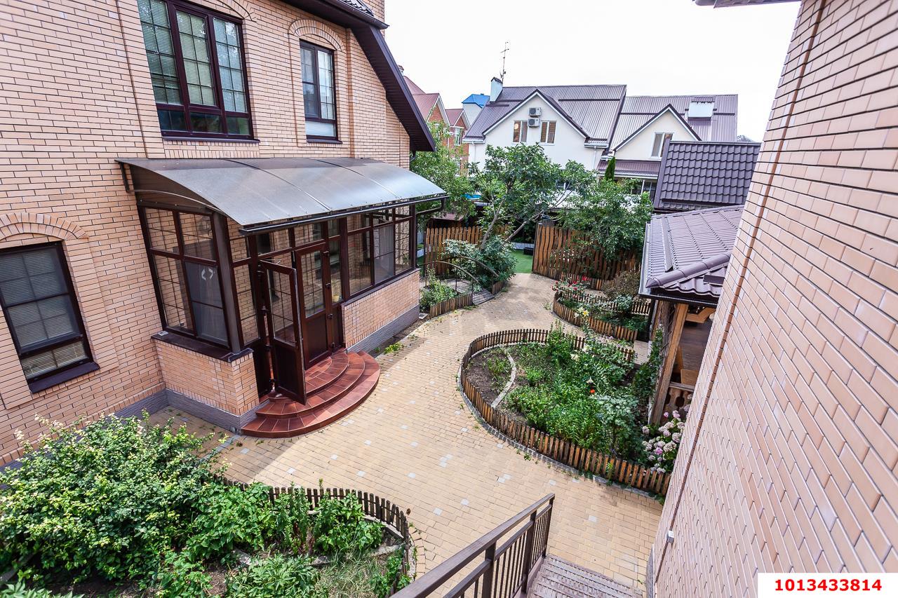 Фото №48: Дом 453 м² + 11.16 сот. - Краснодар, Северный, ул. Александра Берлизова, 38/1