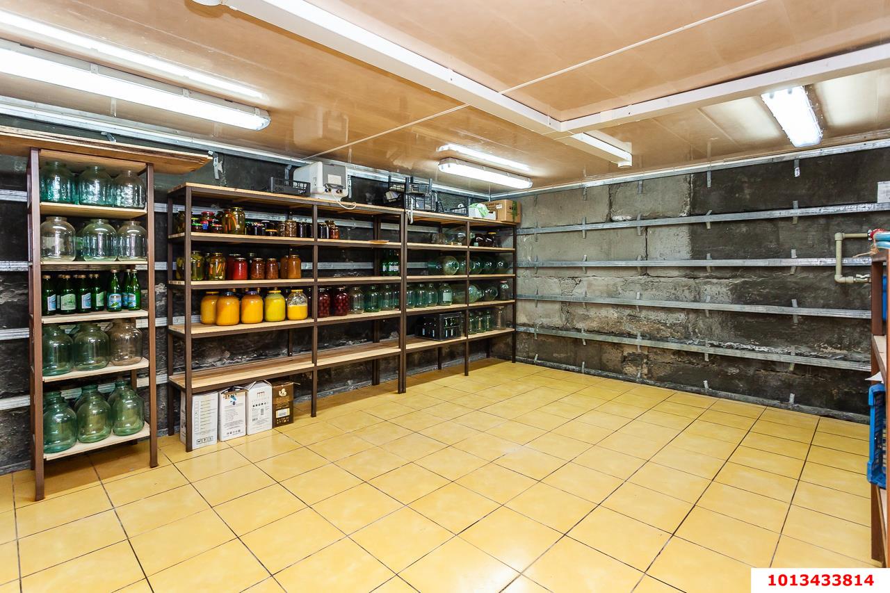 Фото №43: Дом 453 м² + 11.16 сот. - Краснодар, Прикубанский внутригородской округ, мкр. Северный, ул. Александра Берлизова, 38/1