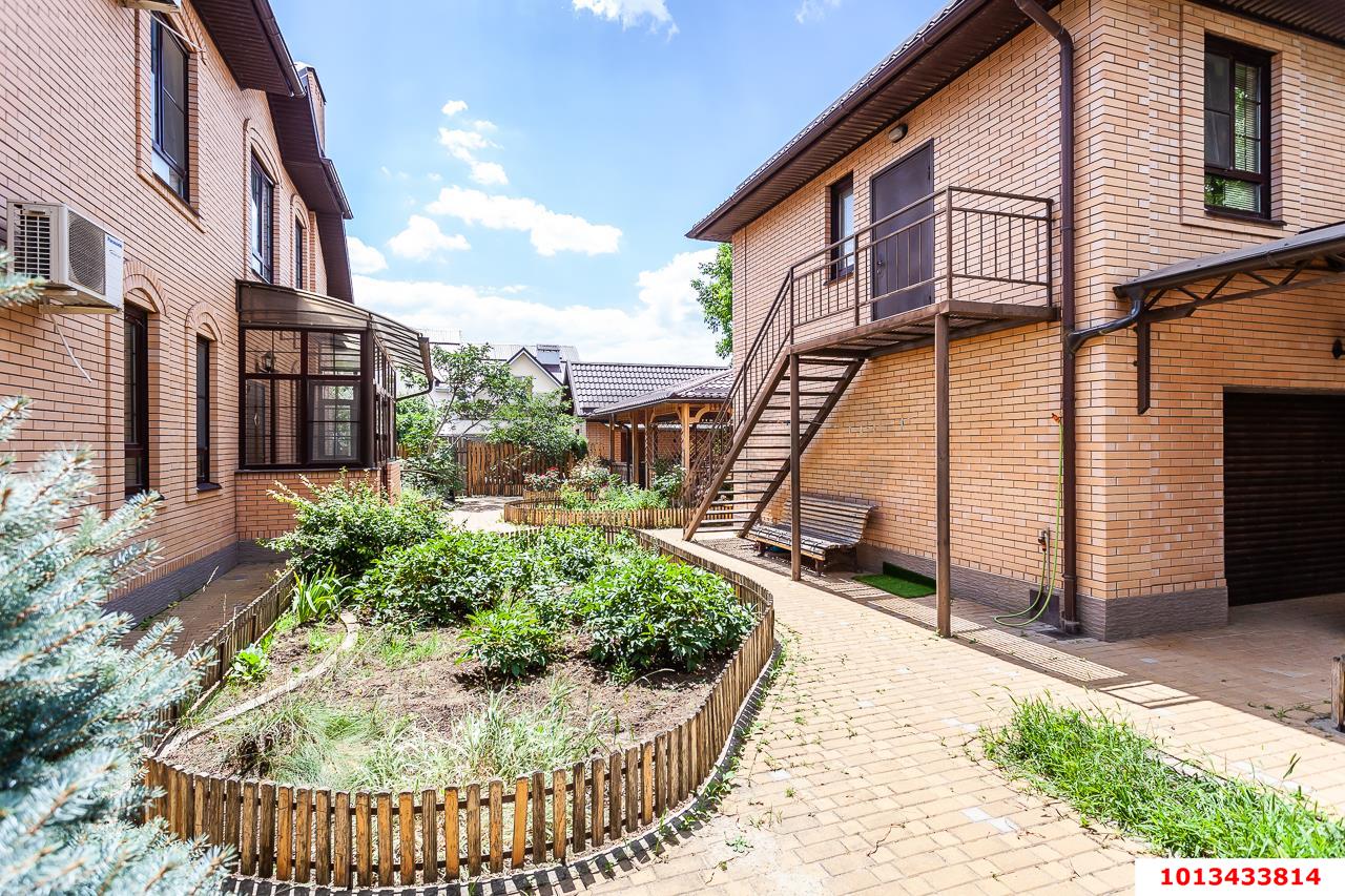 Фото №59: Дом 453 м² + 11.16 сот. - Краснодар, Северный, ул. Александра Берлизова, 38/1