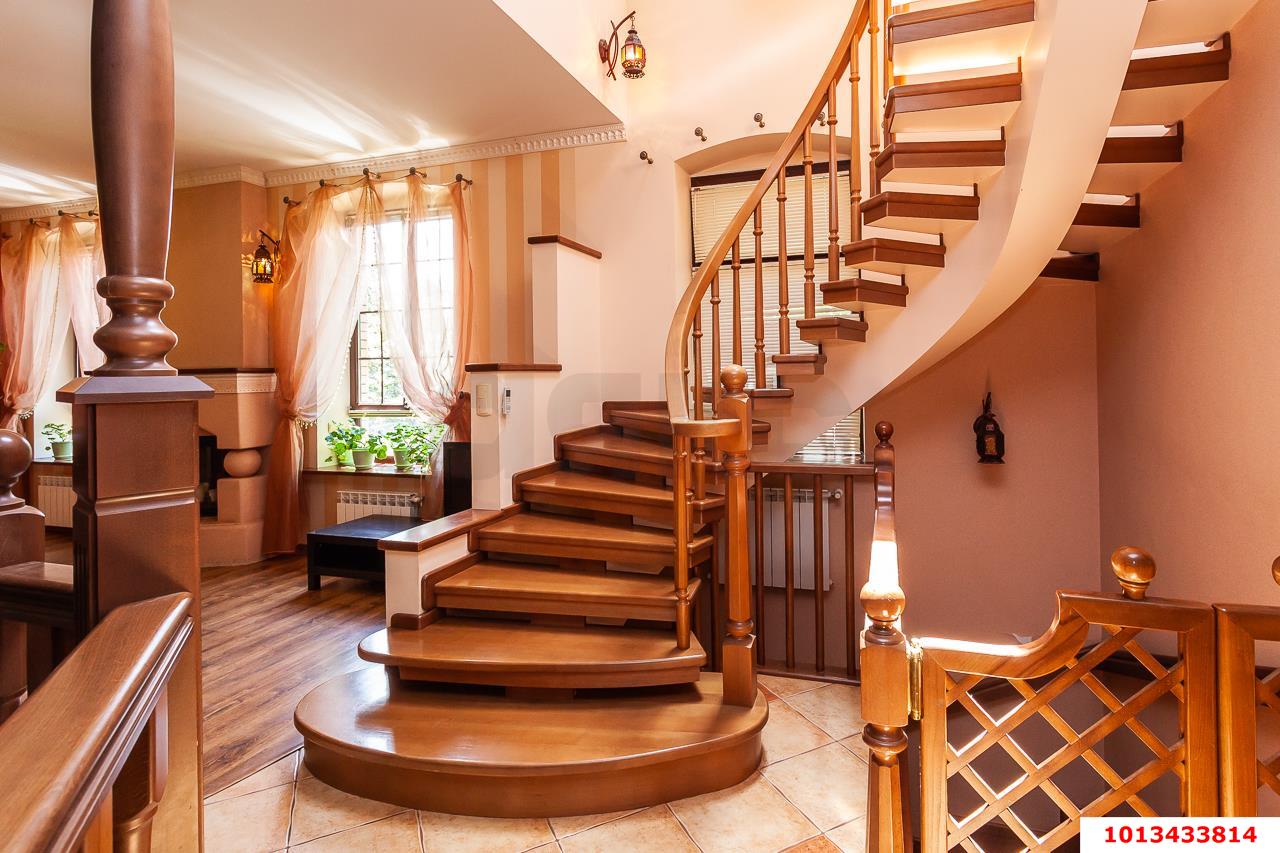 Фото №25: Дом 453 м² + 11.16 сот. - Краснодар, Прикубанский внутригородской округ, мкр. Северный, ул. Александра Берлизова, 38/1