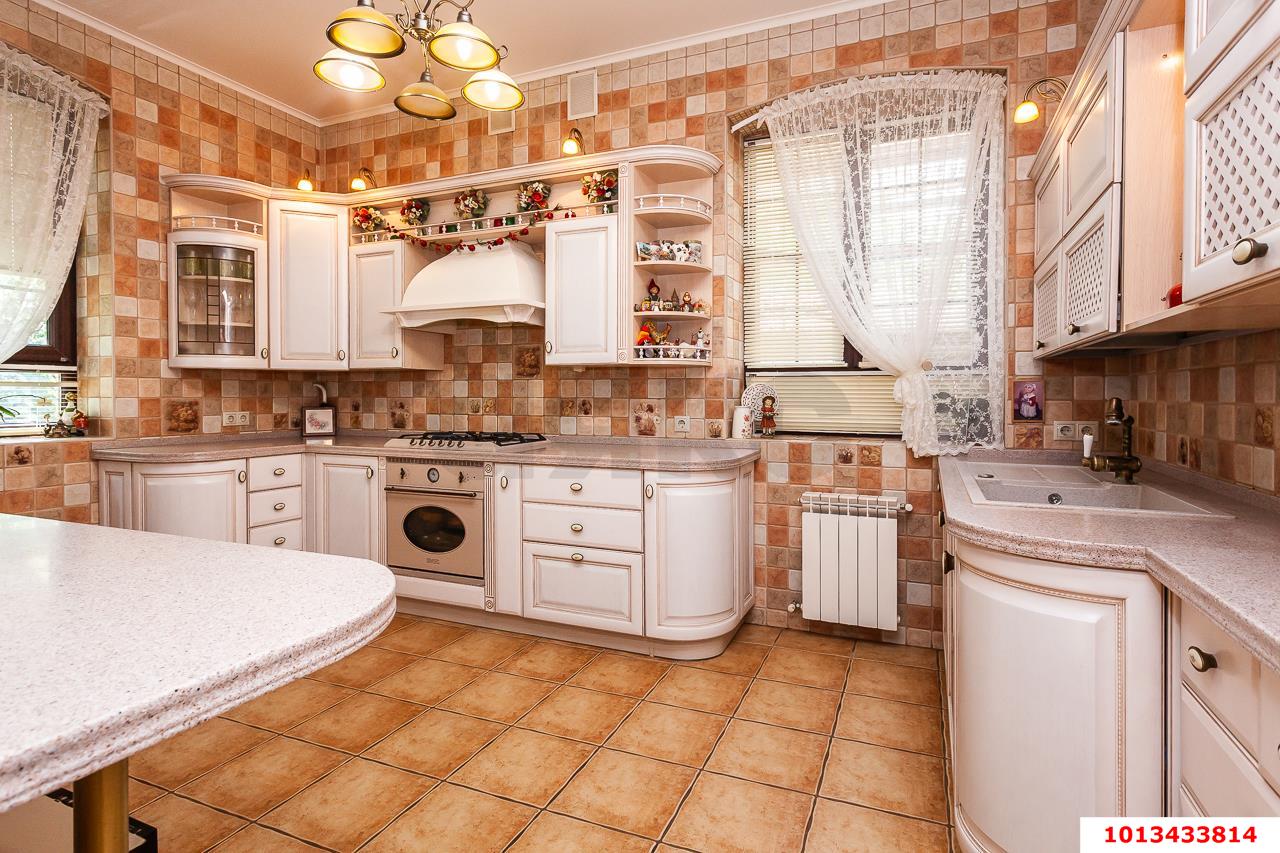 Фото №20: Дом 453 м² + 11.16 сот. - Краснодар, Прикубанский внутригородской округ, мкр. Северный, ул. Александра Берлизова, 38/1