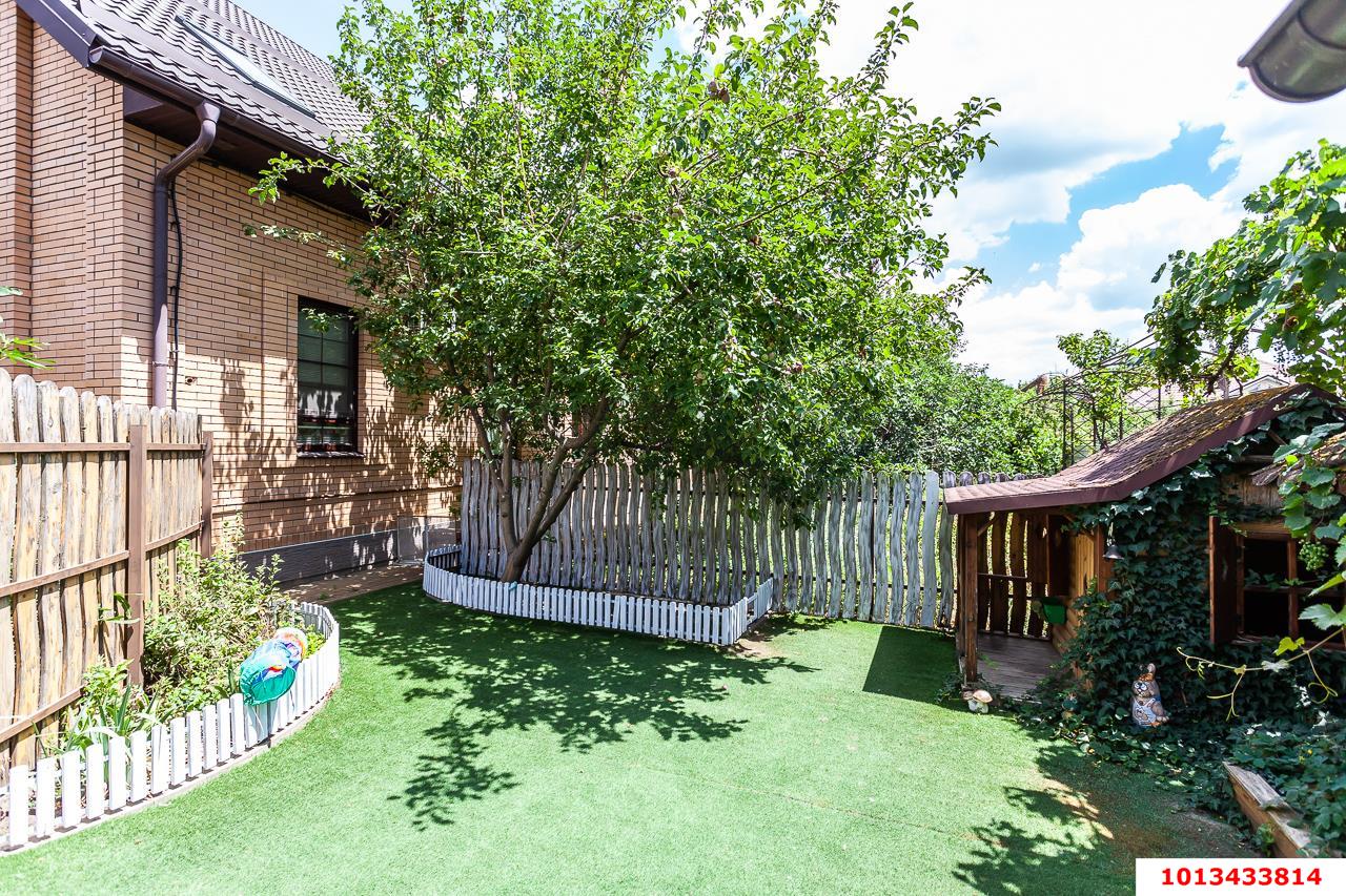 Фото №55: Дом 453 м² + 11.16 сот. - Краснодар, Прикубанский внутригородской округ, мкр. Северный, ул. Александра Берлизова, 38/1